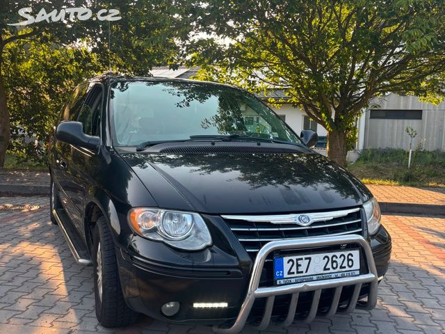 Chrysler Town & Country